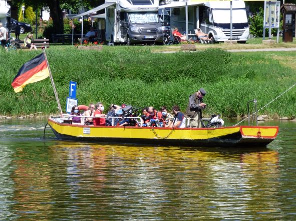Fähre über die Weser